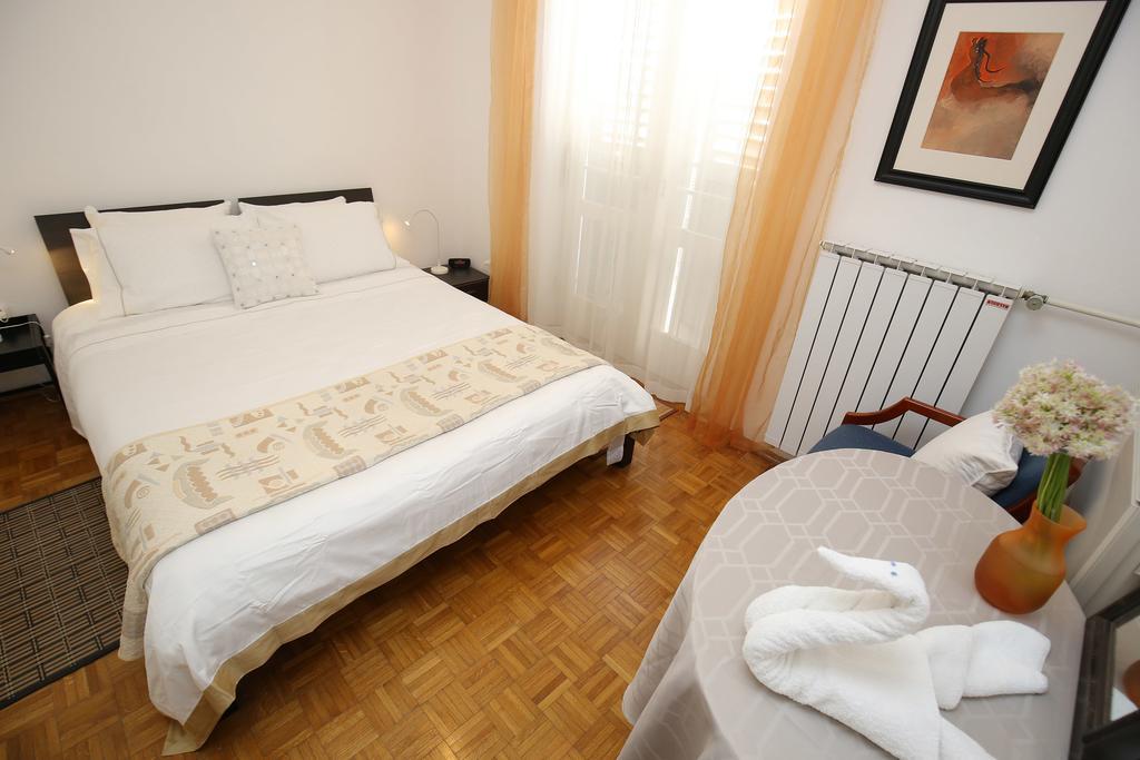 Prokonzul 2Br Apartment In Old Town Zadar Eksteriør bilde